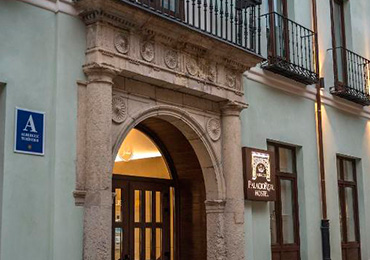 hoteles en León - Palacio Real Hostel